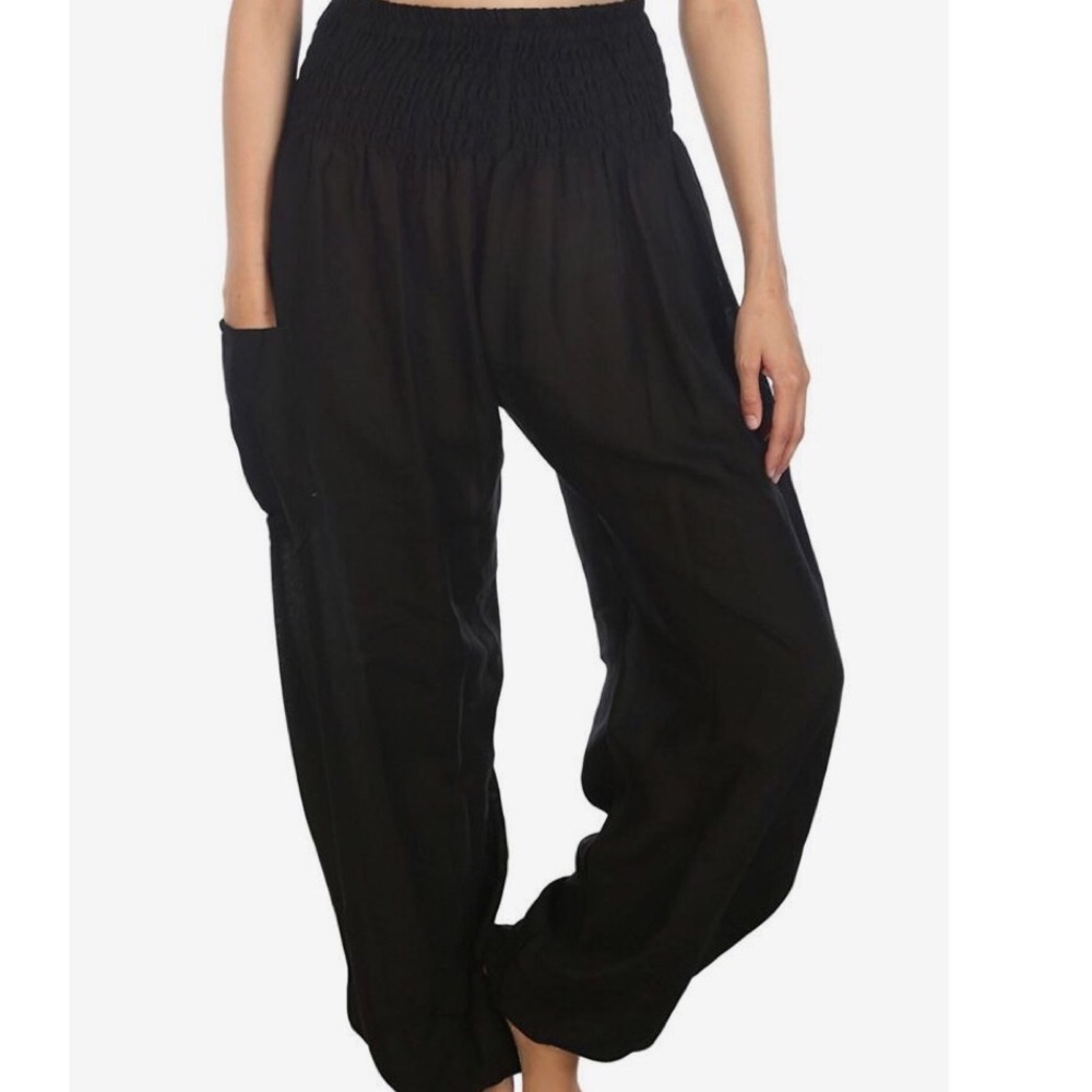 Gorgeous goddess black pocket harem pants